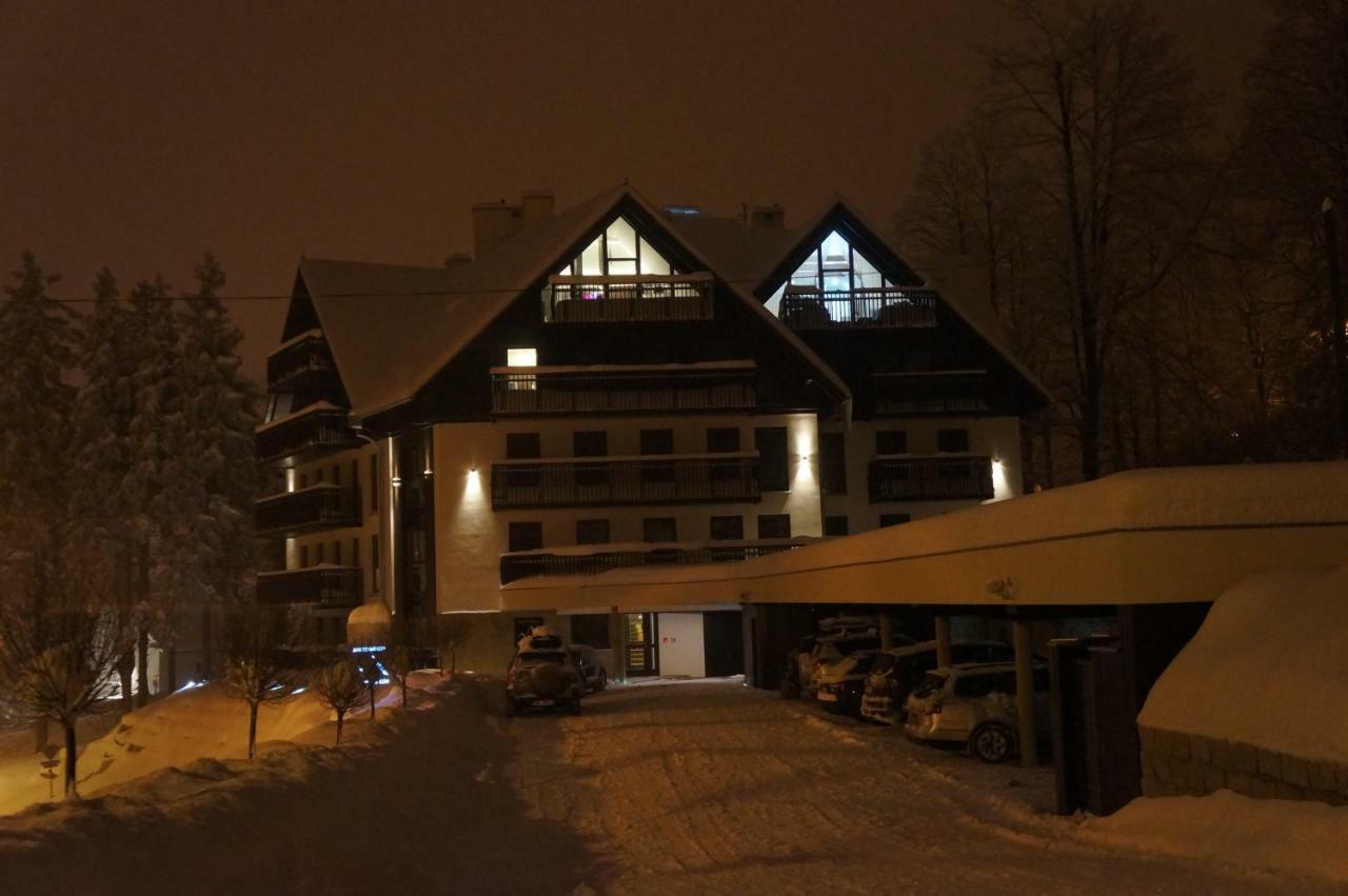W&j Apartment *