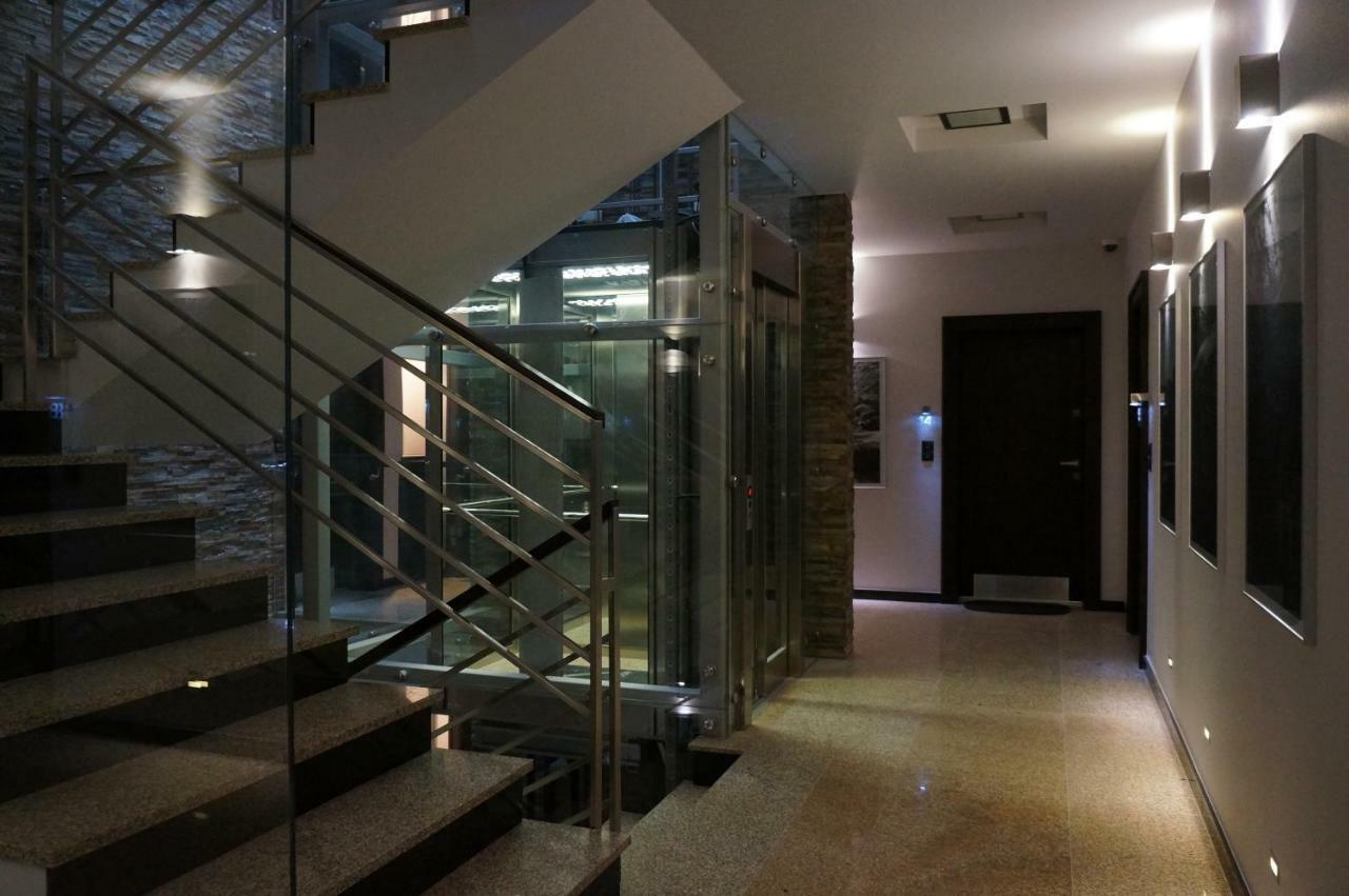 W&j Apartment *
